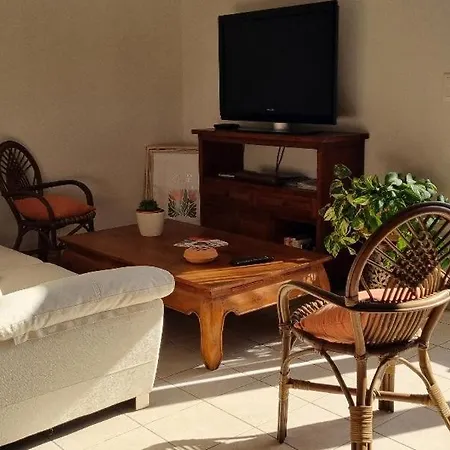 Et D'hotes Aux Charlots Casa di campagna *