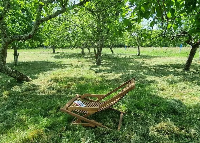 Et D'hôtes Aux Charlots * Lagarde-Hachan