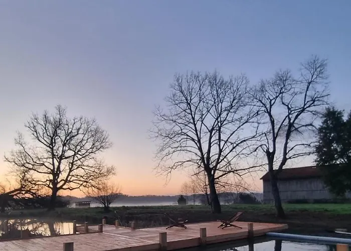 Et D'hotes Aux Charlots Lagarde-Hachan